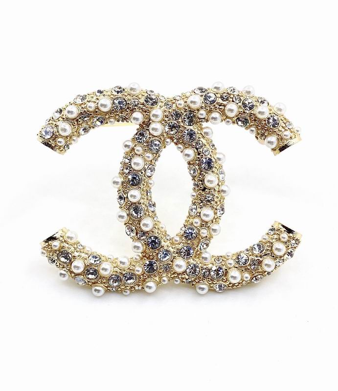 Chanel Brooch 1lyx109